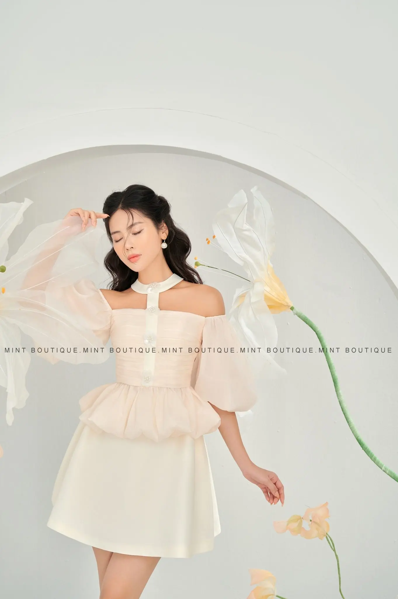 De FLEUR - Look 1 𝗠𝗶𝗻𝗶 𝗦𝗞𝗜𝗥𝗧 - Image 3