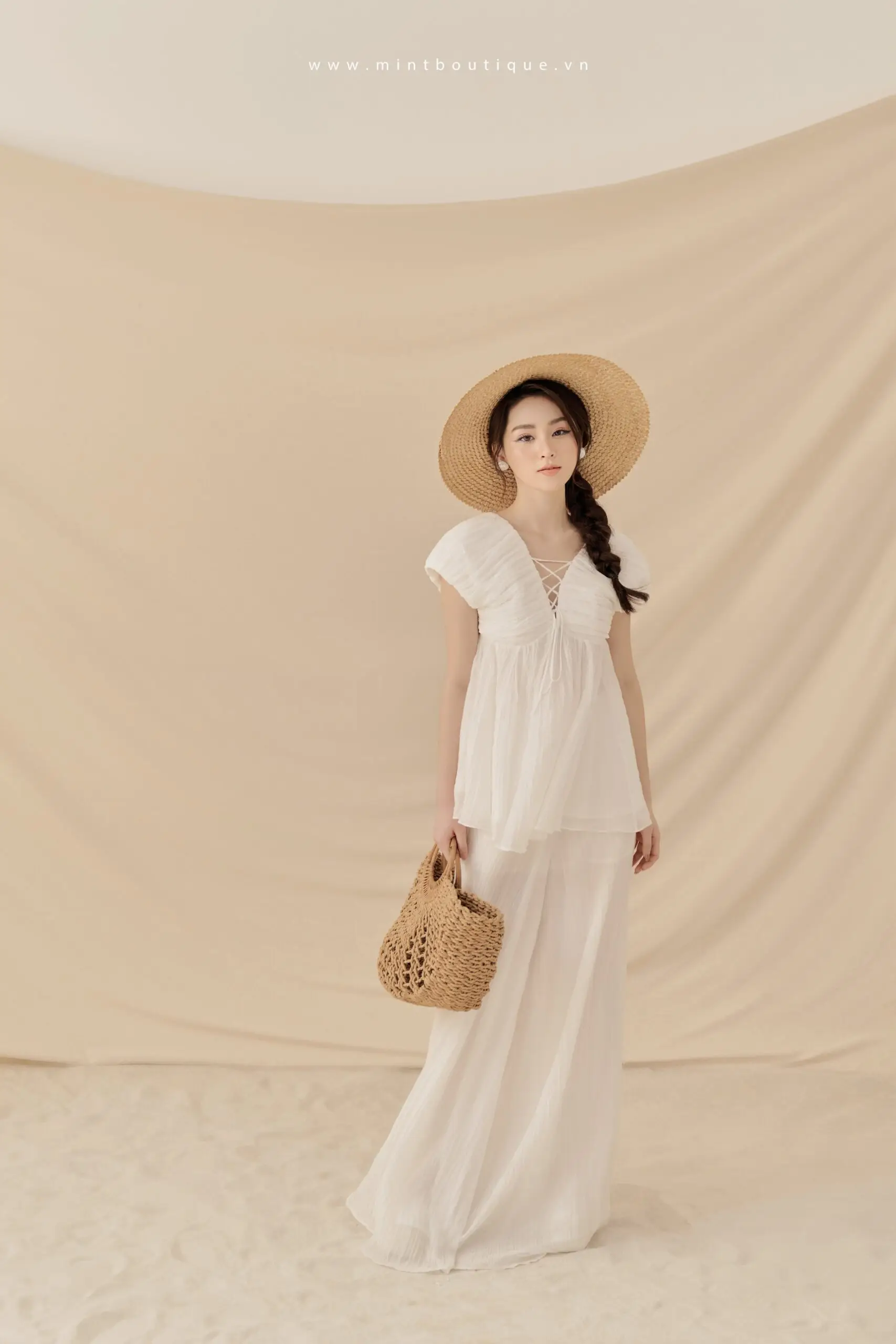 L’Aventura TOP cổ V vai chờm - Image 3