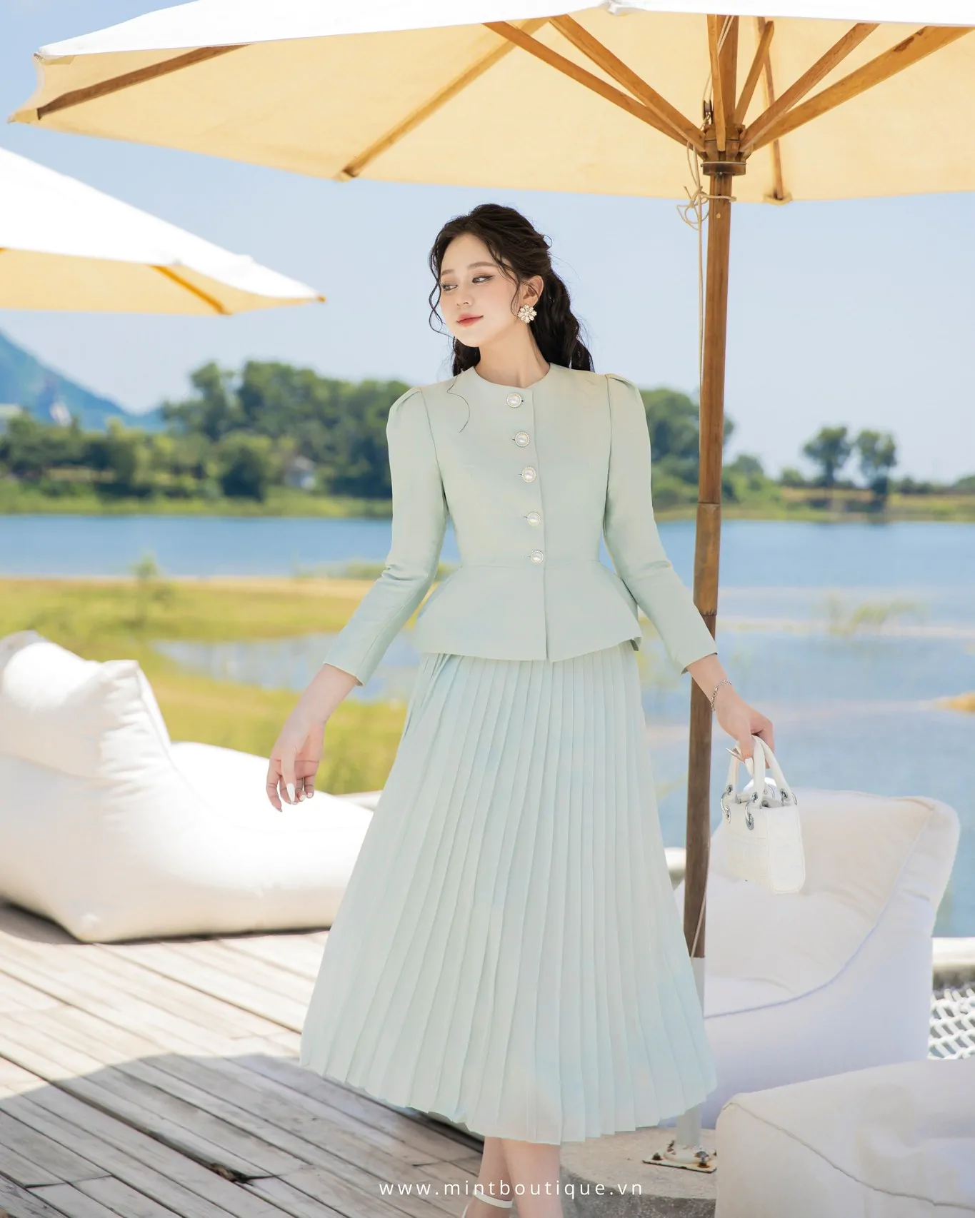 Chân váy midi xếp ly tơ óng xanh mint