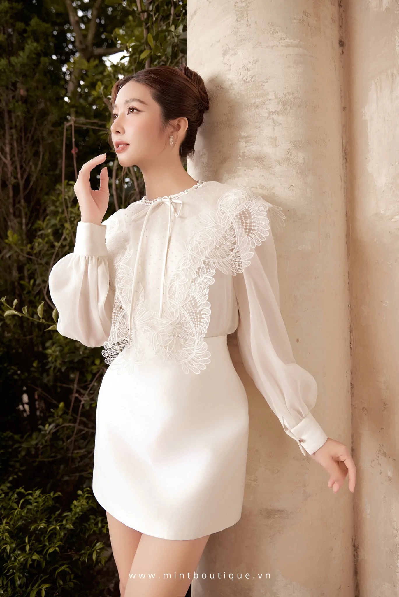 Chân váy tafta kem dáng A ngắn cạp liền - Image 4