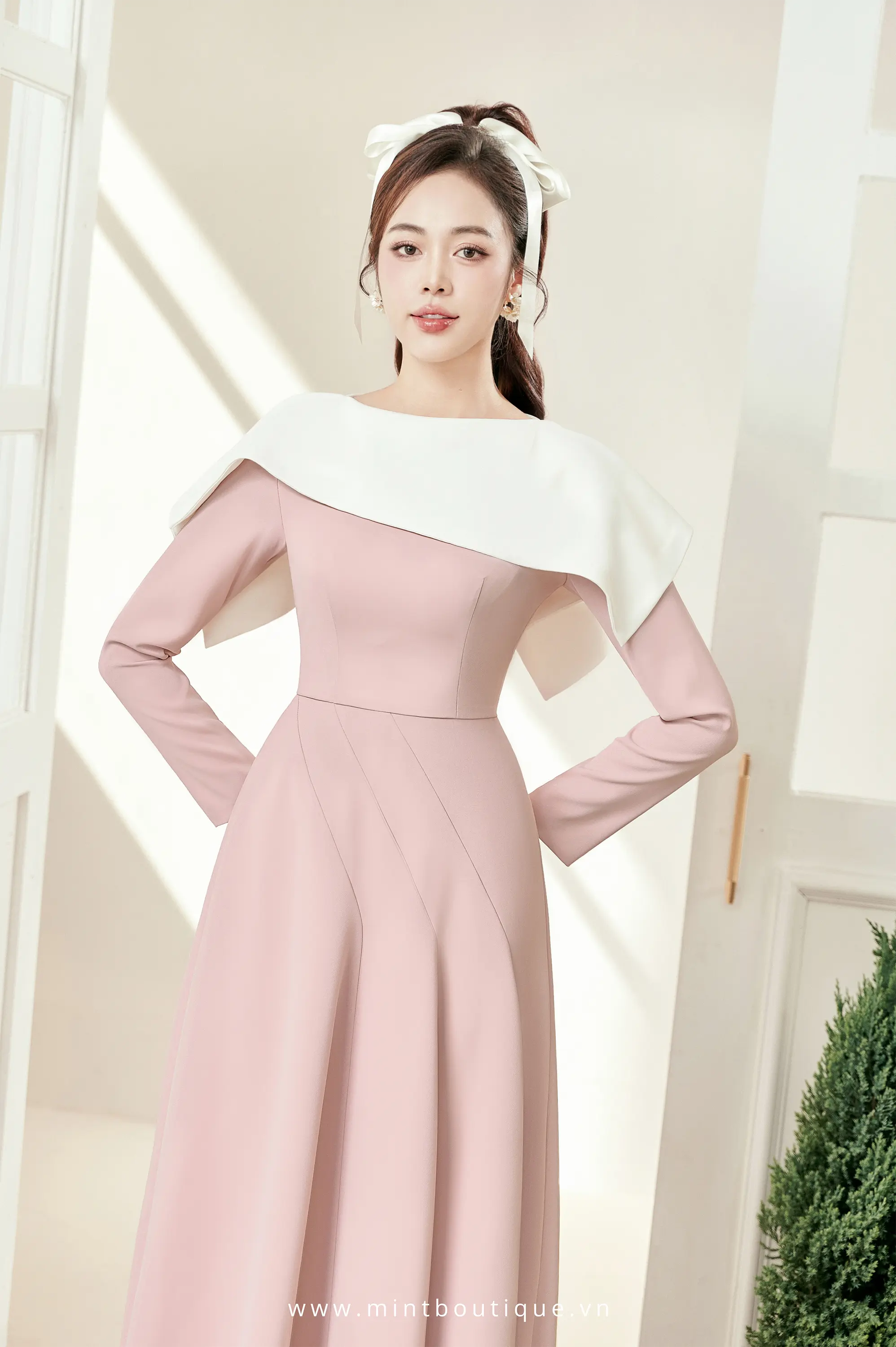 Váy liền midi thô chéo dior hồng phối cổ trắng - Image 4