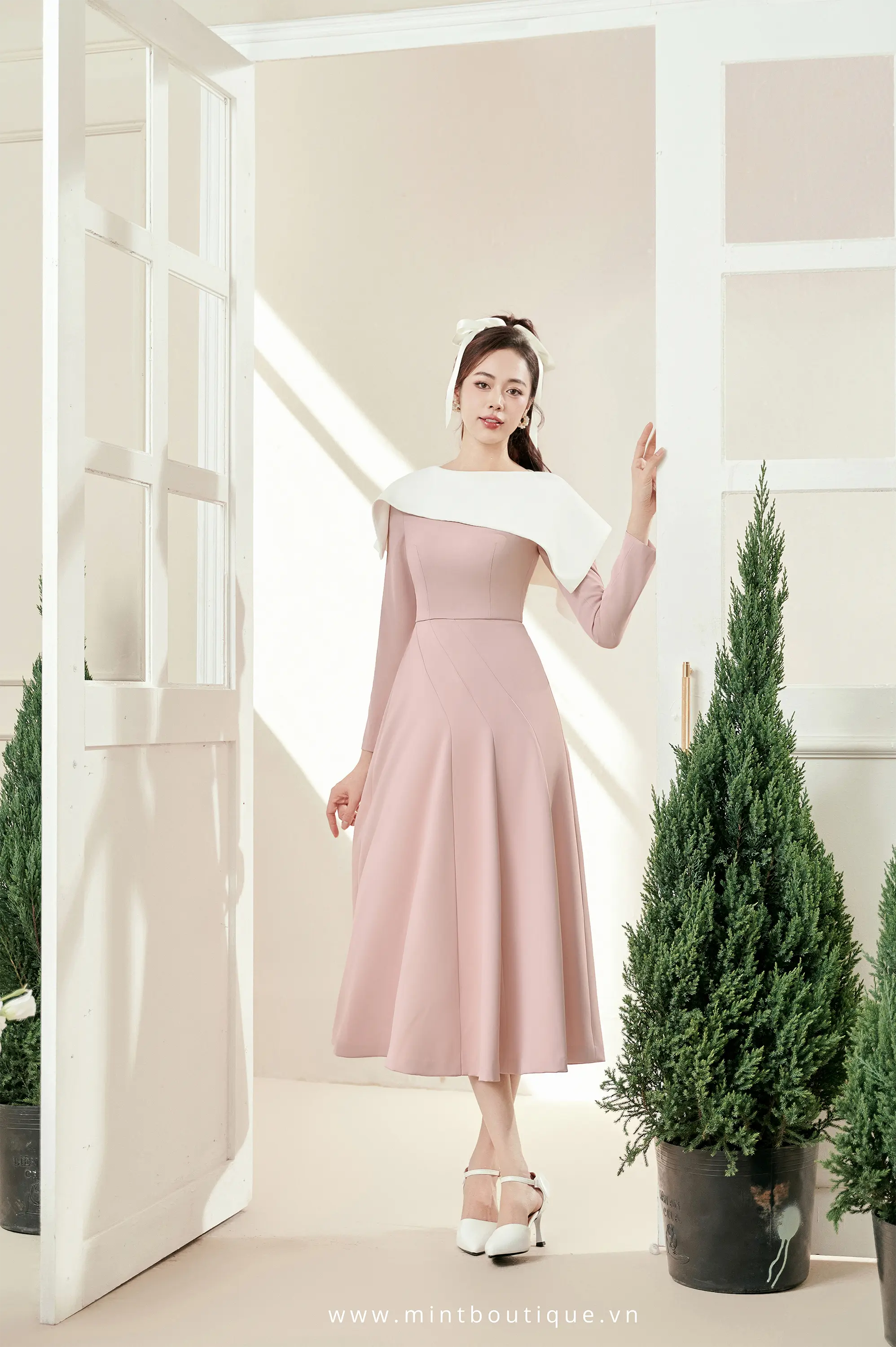 Váy liền midi thô chéo dior hồng phối cổ trắng - Image 2