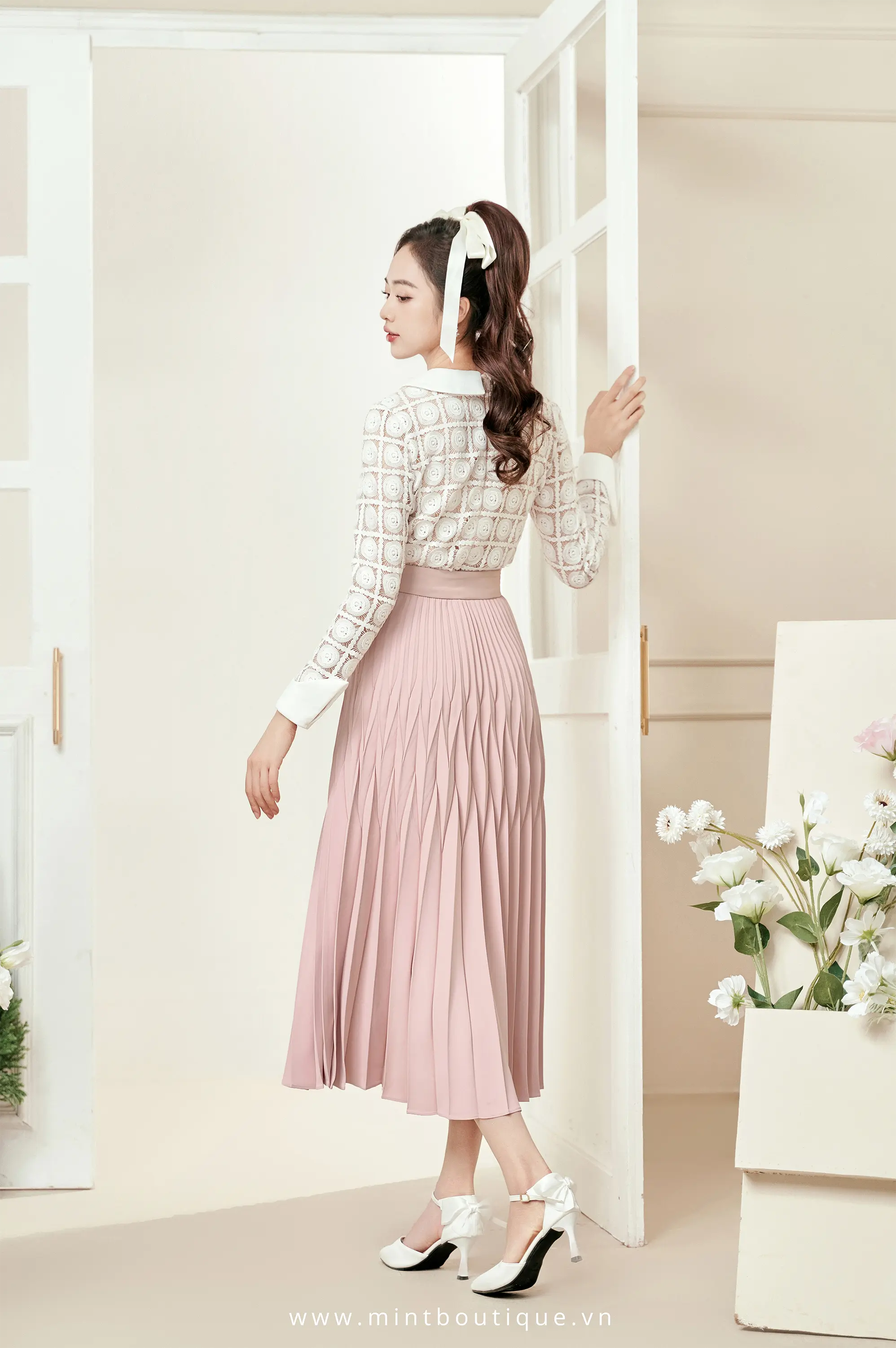 Chân váy midi chéo dior hồng phấn rẻ quạt lá tre - Image 3