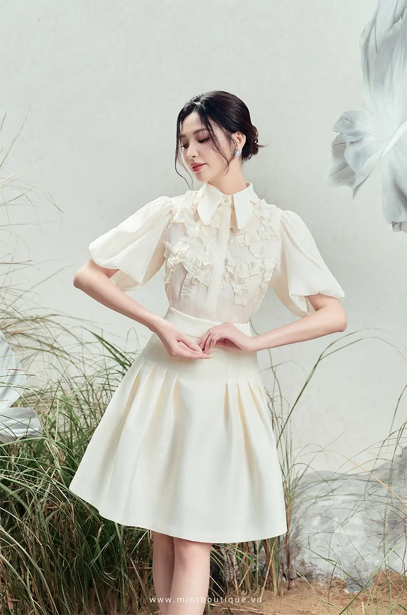 Chân váy taffa kem xếp ly hông - Image 4