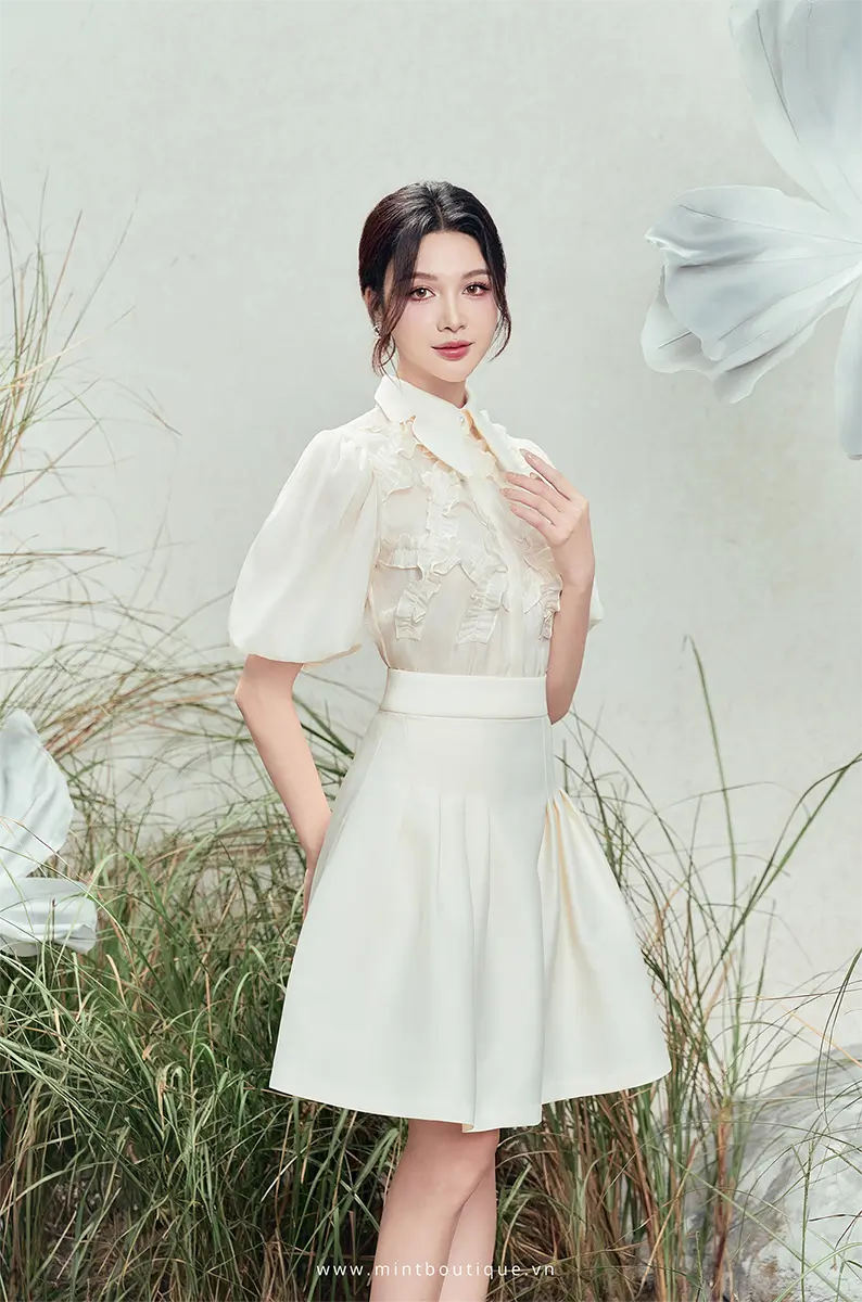 Chân váy taffa kem xếp ly hông - Image 5