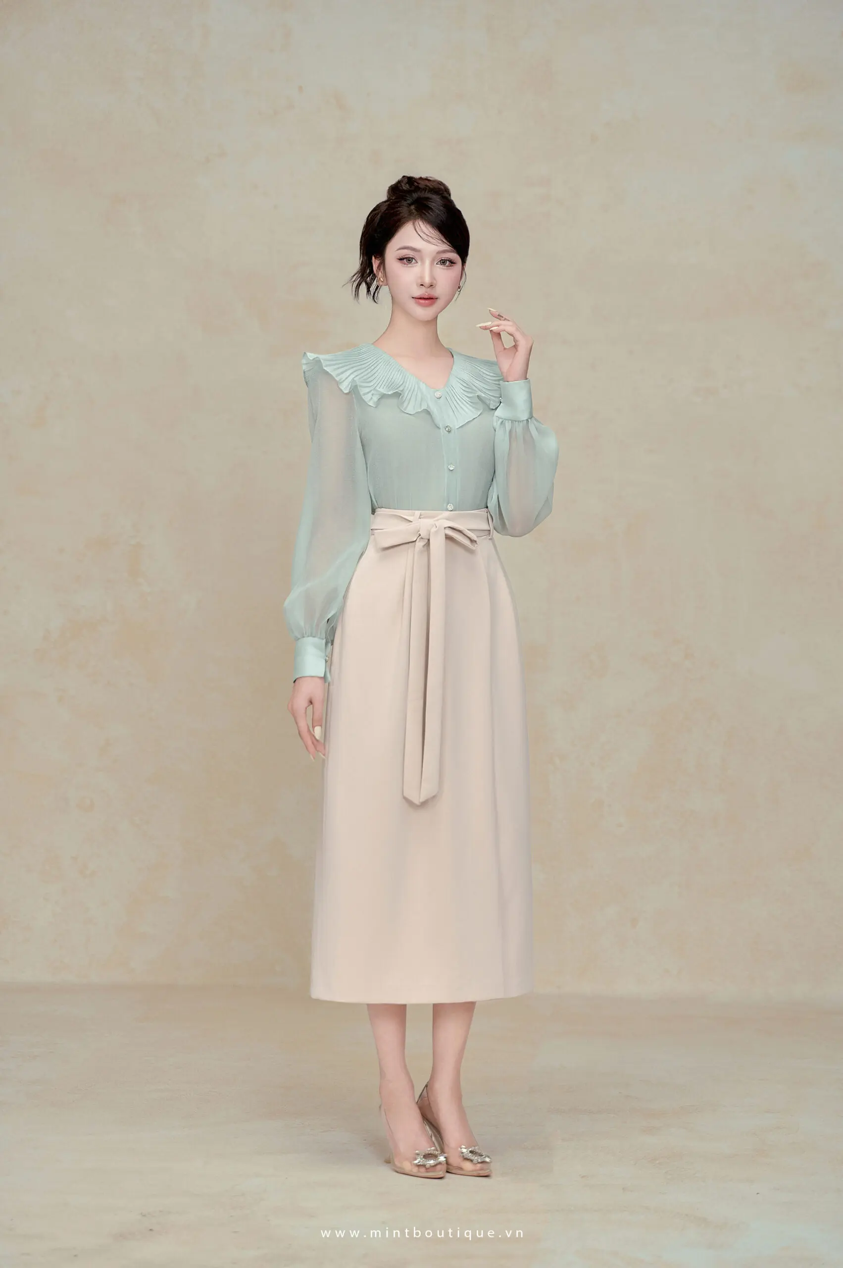 Chân váy chéo dior kem xẻ trước có dây đai buộc nơ - Image 6