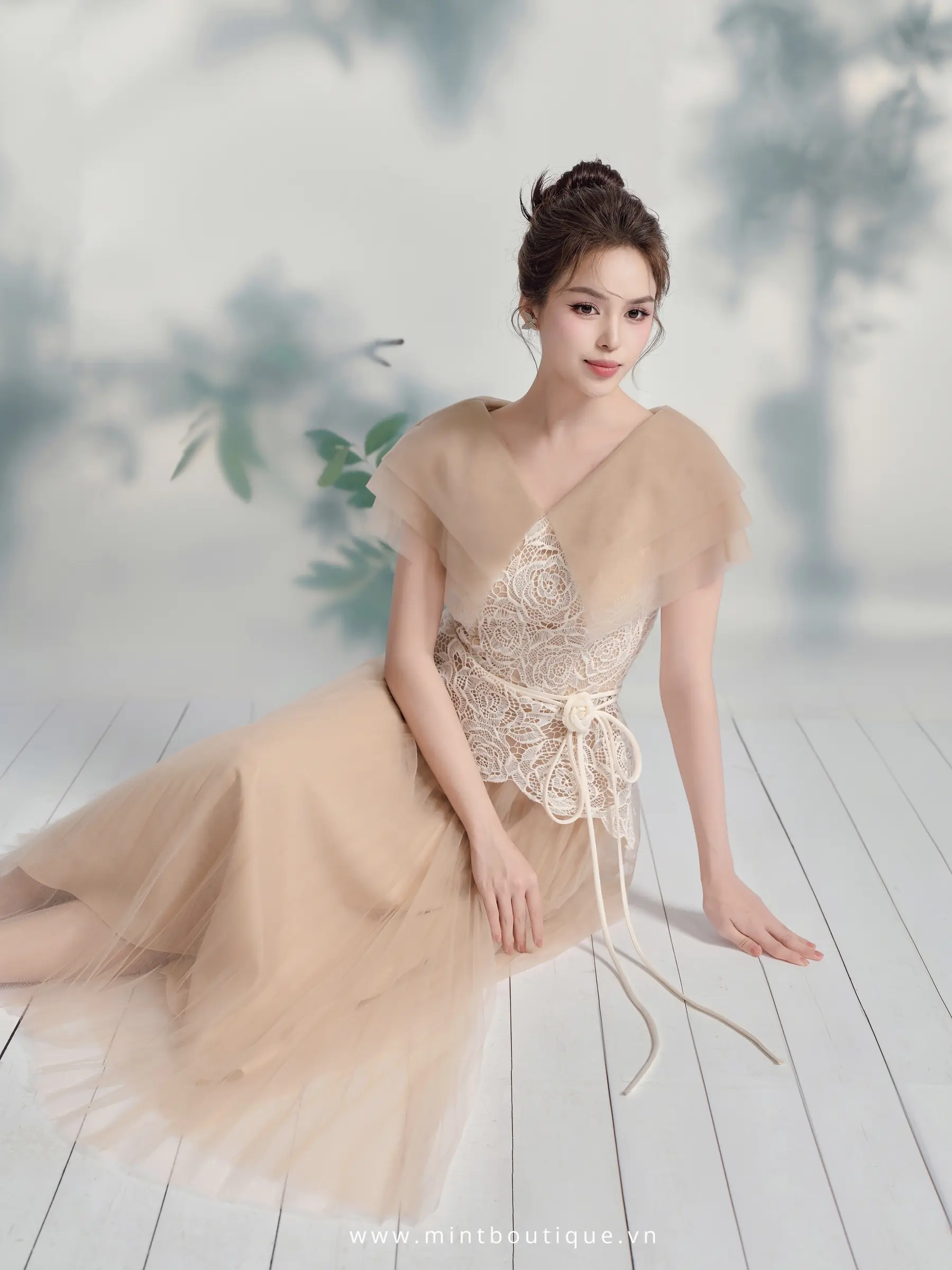 Váy liền ren kem hoa hồng tùng lưới xếp ly rẻ quạt kèm hoa dây rời - Tặng kèm Belt - Image 5