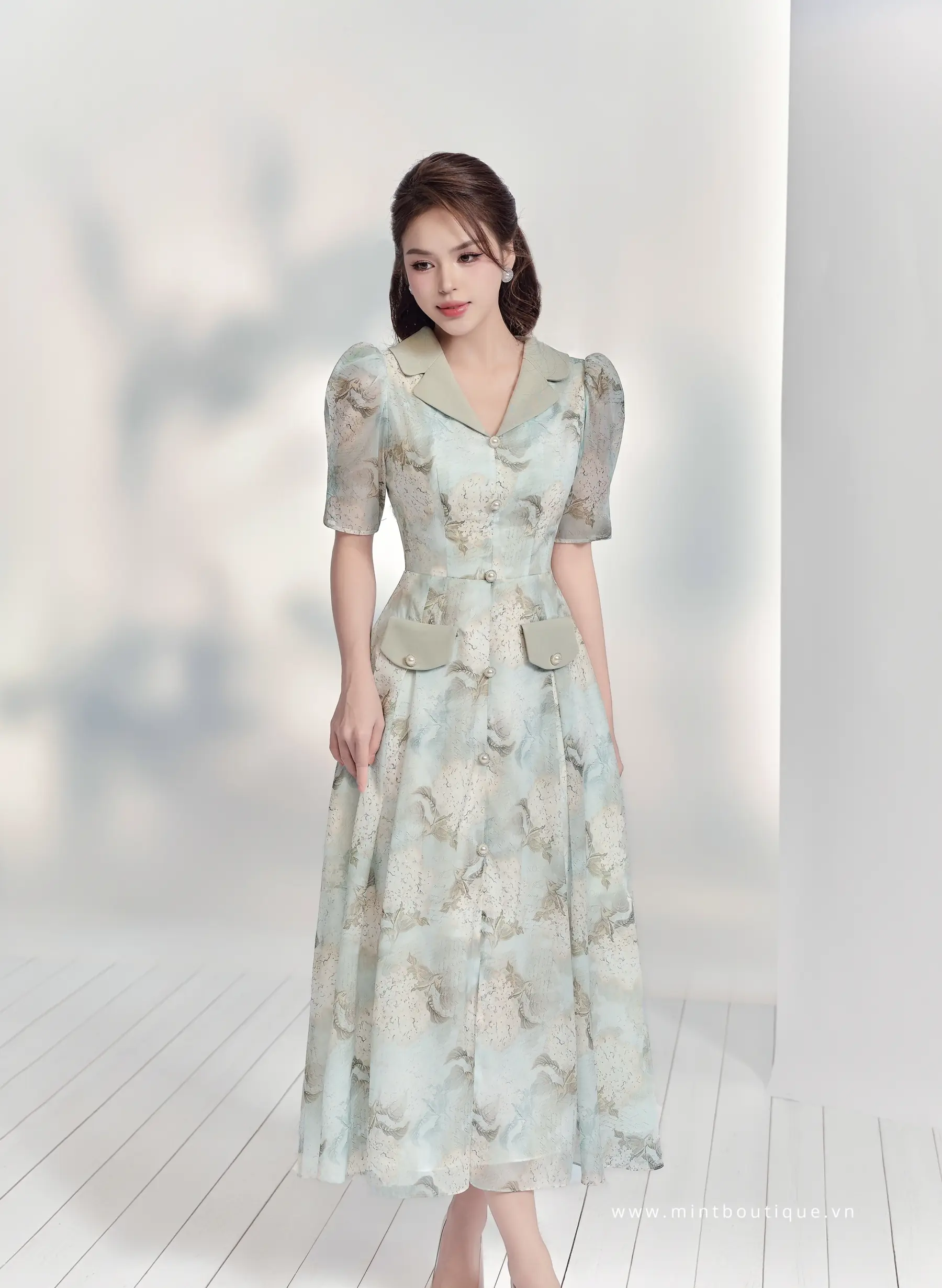 Váy liền midi tơ hoa xanh phối cổ xanh oliu nắp túi xanh oliu - Image 5