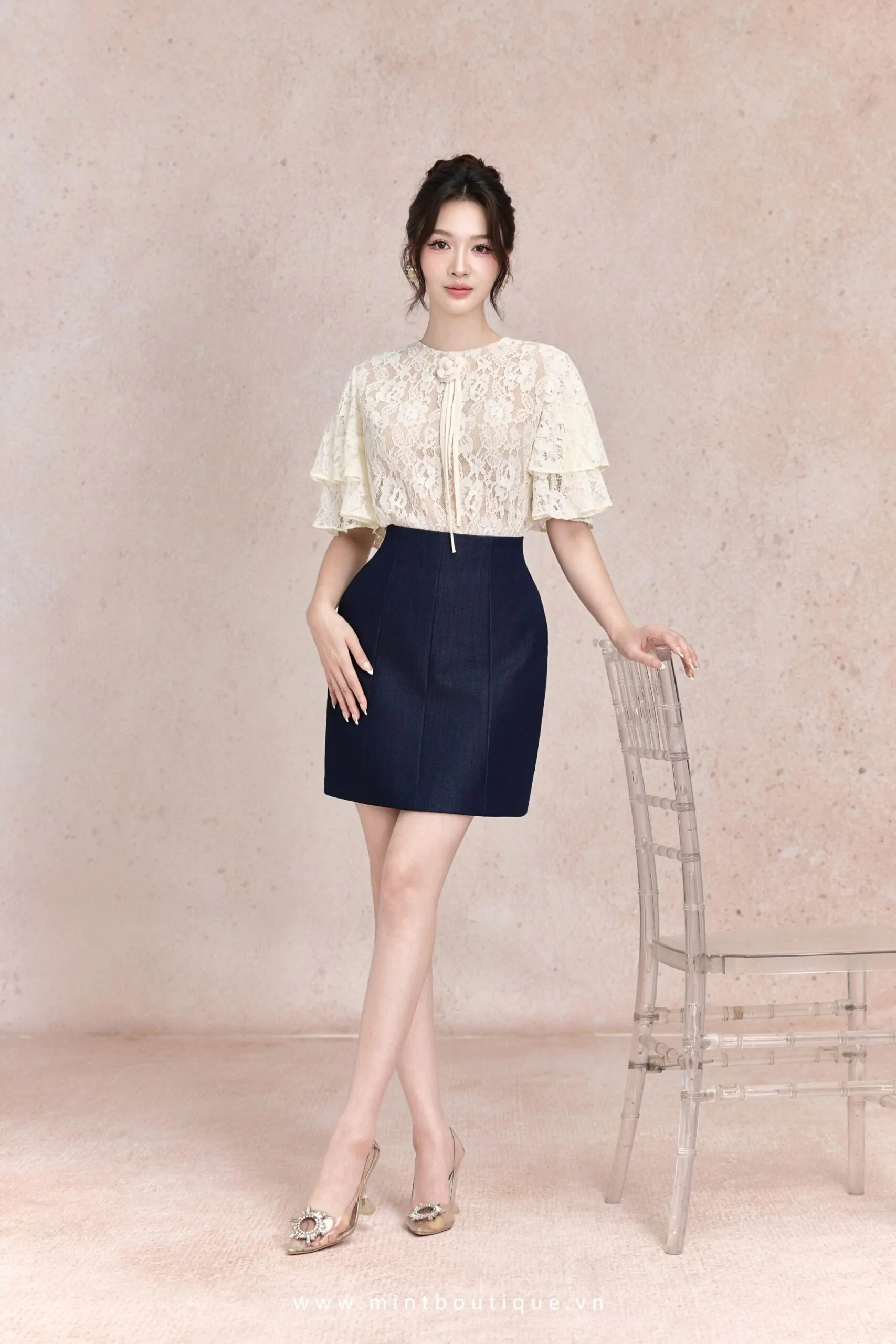 Áo chéo dior kem cổ sen tròn hai túi ốp tròn tay vest dài - Image 4