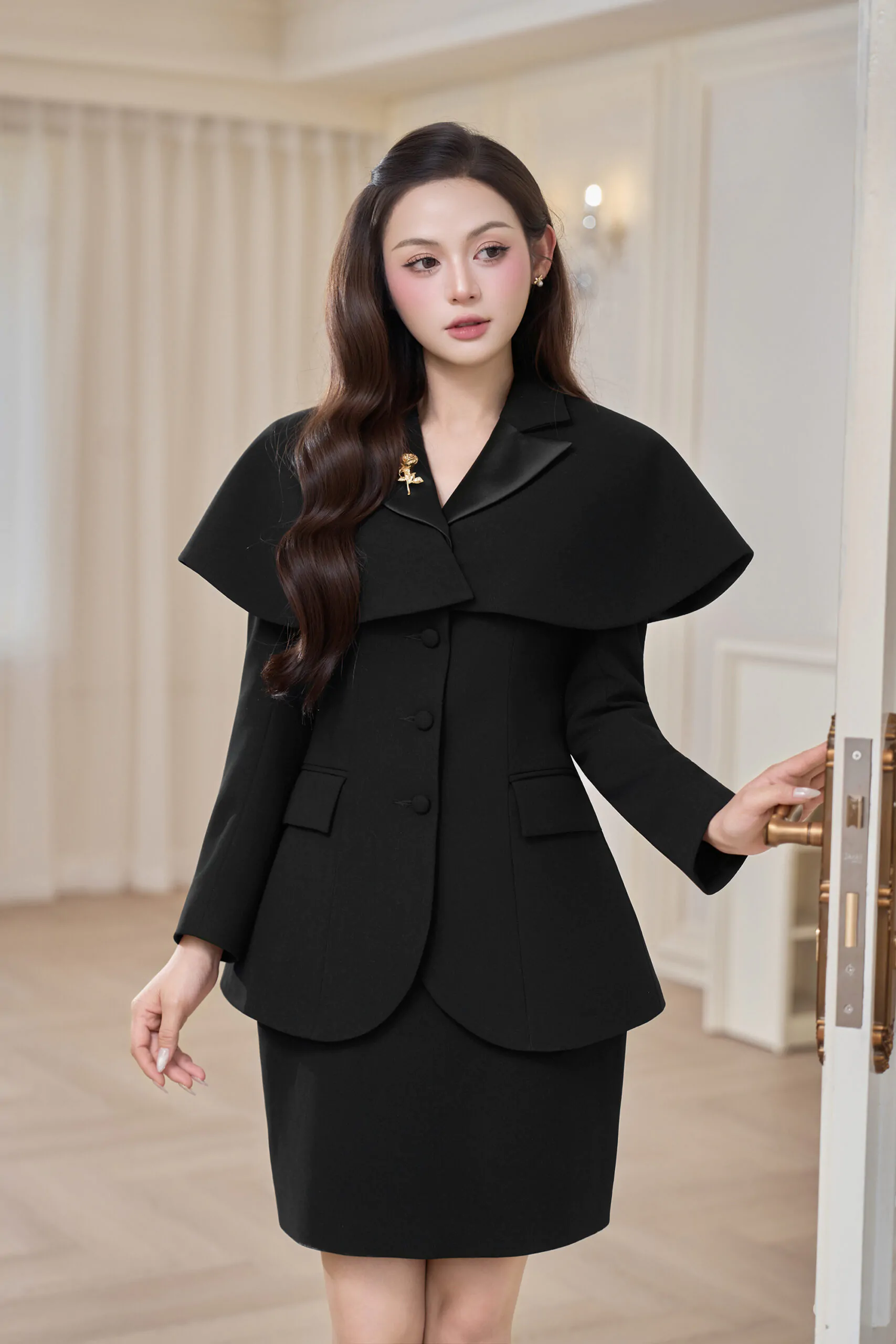 Áo vest thô đen ve cổ phối taffa đen vạt tròn áo choàng - Image 3